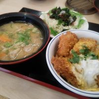 豊明市　かつやでご飯